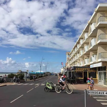 Vue Ocean Apartment *
